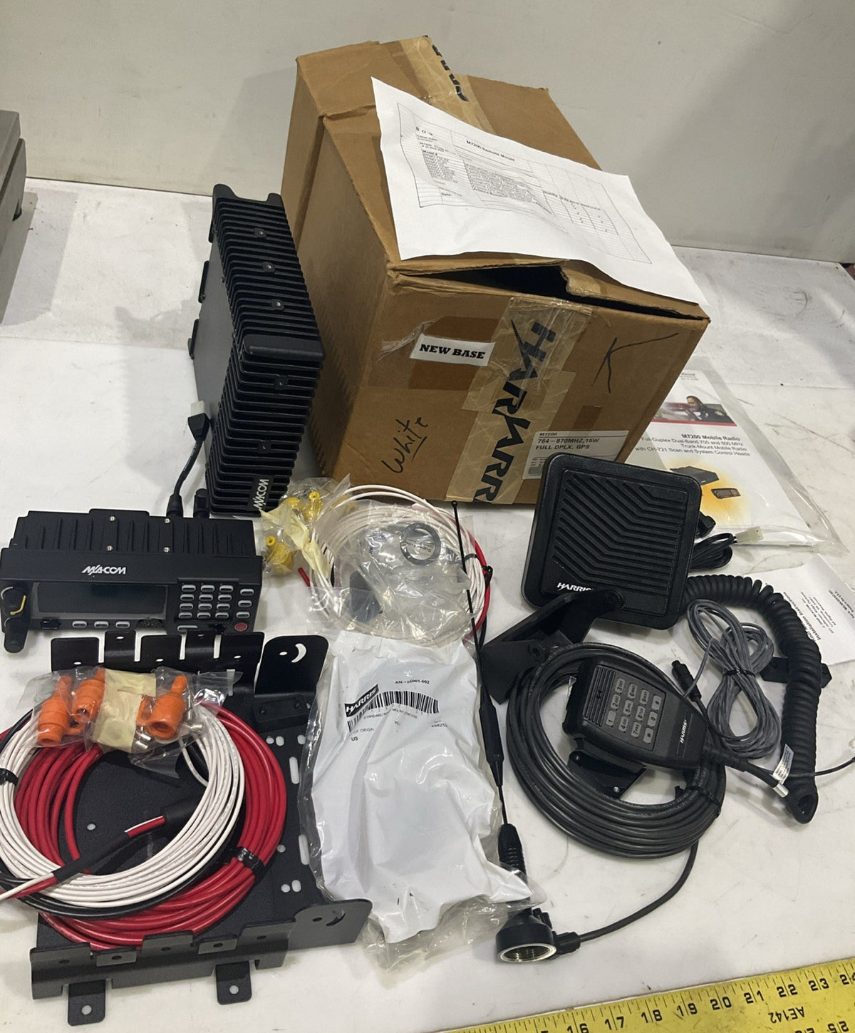 MACOM  M7200 REMOTE MOUNT FULL-DUPLEX RADIO W/GPS  700/800 MHZ  B9S