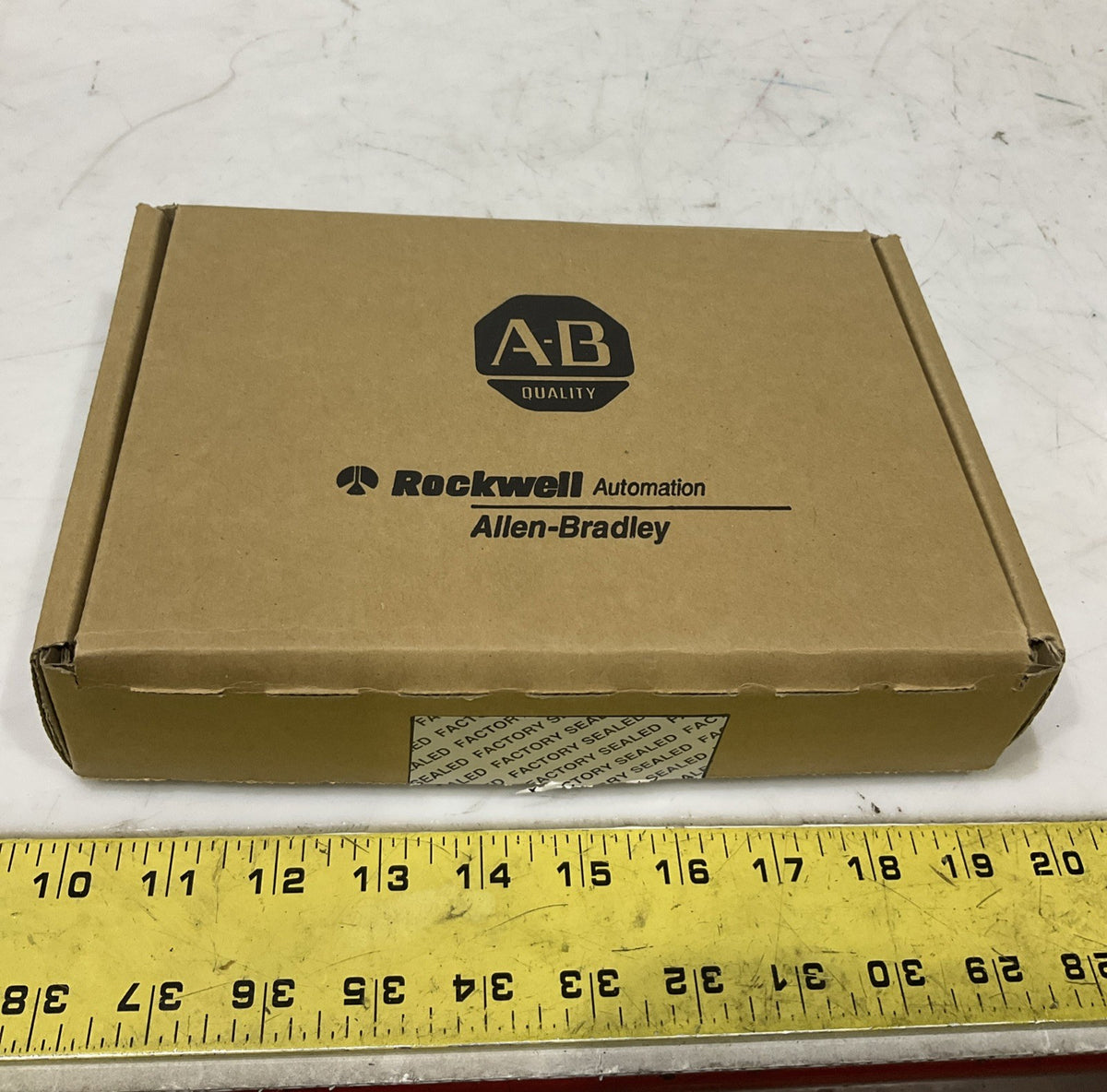 AB- CAT   1746-IA16  SER-D  1746  SLC500  I/O  INPUT MODULE  B9S