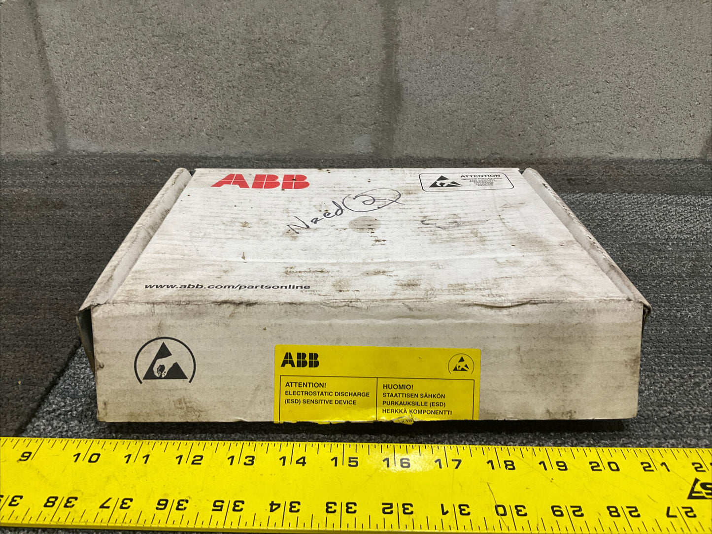 ABB 61298622E 1/2 DISTRIBUTION CARD 222