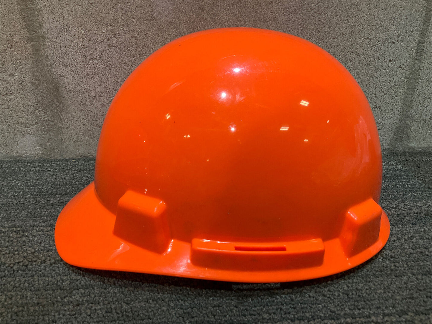 MSA TYPE I PROTECTIVE HELMET ORANGE ADJUSTABLE SMOOTH DOME 222 LOT OF 4