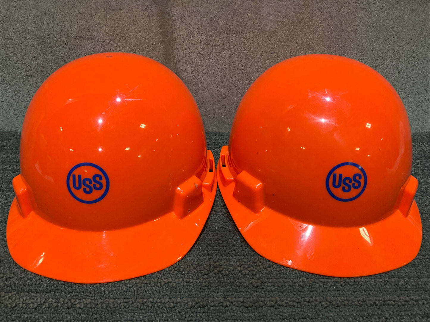 MSA TYPE I PROTECTIVE HELMET ORANGE ADJUSTABLE SMOOTH DOME 222 LOT OF 2