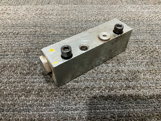 GRACO MXP-075 S DIVIDER VALVE 444