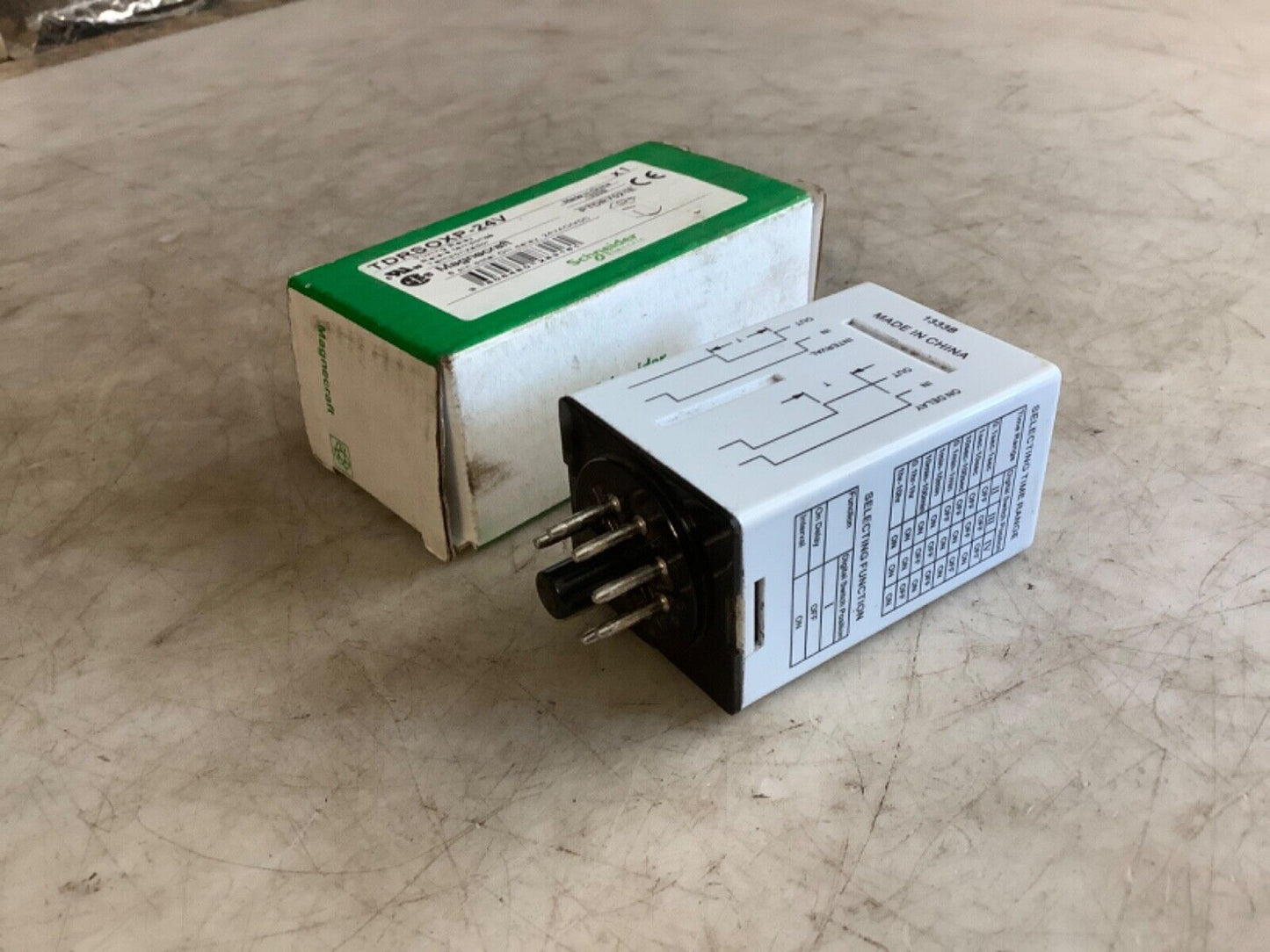 SCHNEIDER ELECTRIC TDRSOXP-24V TIMING RELAY 222