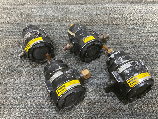 PARKER 11R115PA PILOT OPERATED PRESSURE REGULATOR 444 LOT OF 4