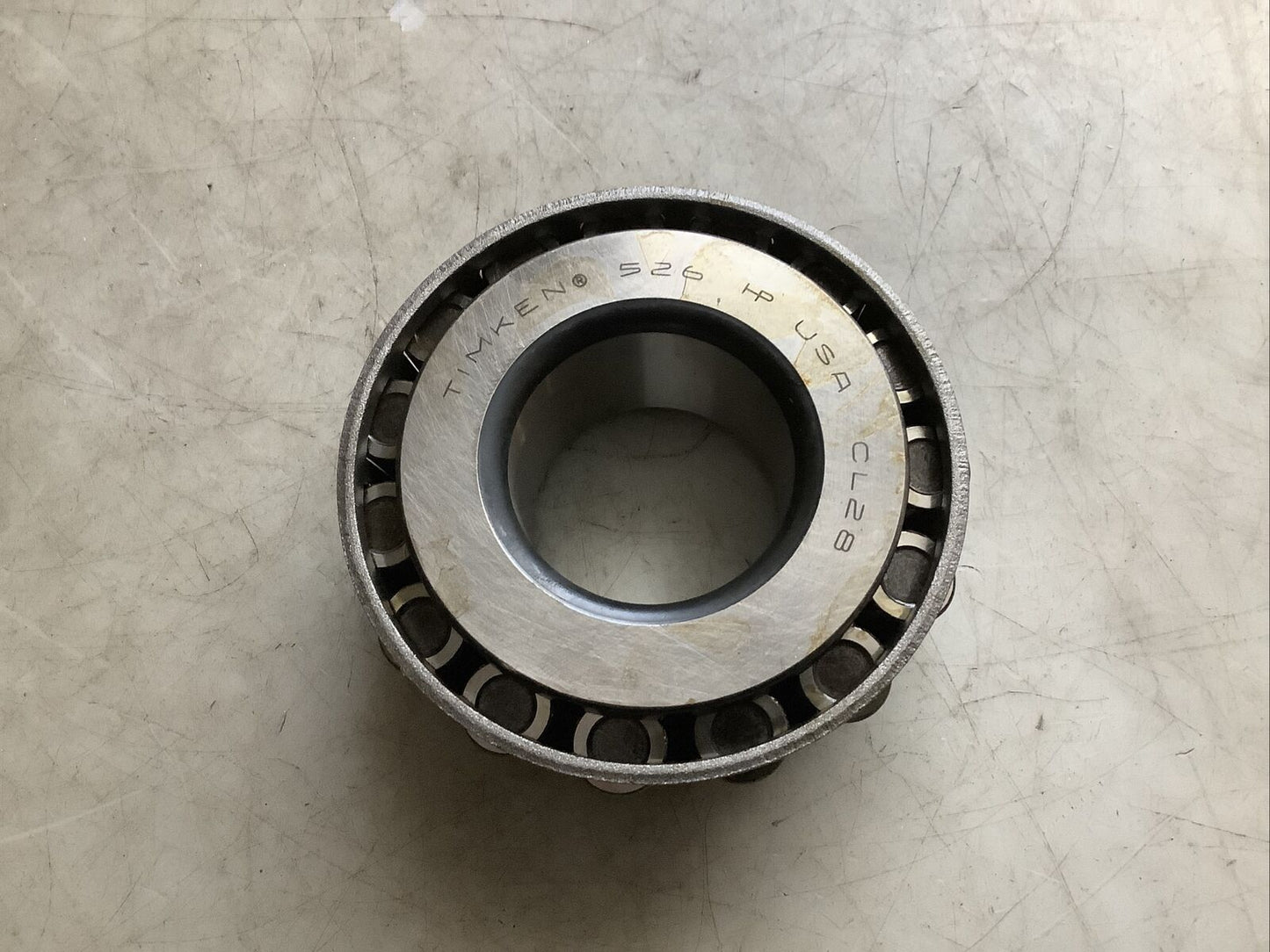 TIMKEN 522 AND 526 TAPERED ROLLER BEARING CUP AND CONE 678