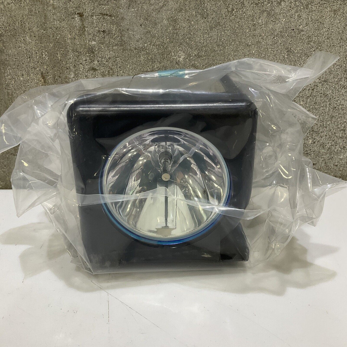 MITSUBISHI S-XT20LA PROJECTOR LAMP 120W 678