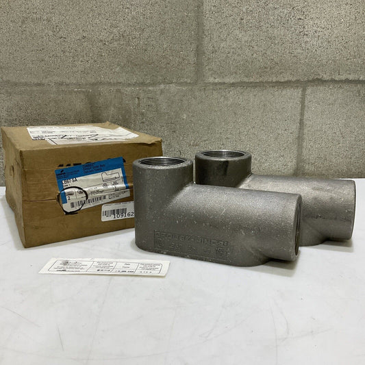 COOPER CROUSE-HINDS LB67 SA CONDULET CONDUIT OUTLET BODY 2” 678 LOT OF 2