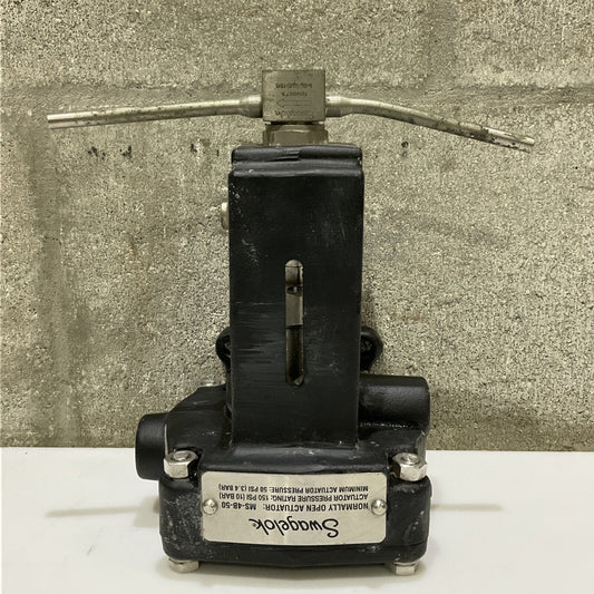 SWAGELOK MS-4B-50 NORMALLY OPEN ACTUATOR VALVE 678