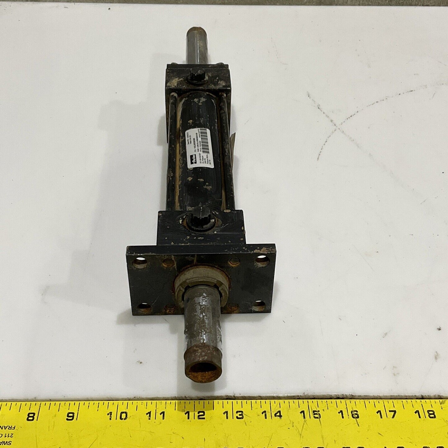 PARKER 200KJ3LLU39A39AC6000 HYDRAULIC CYLINDER 2000/ 800 PSI 678