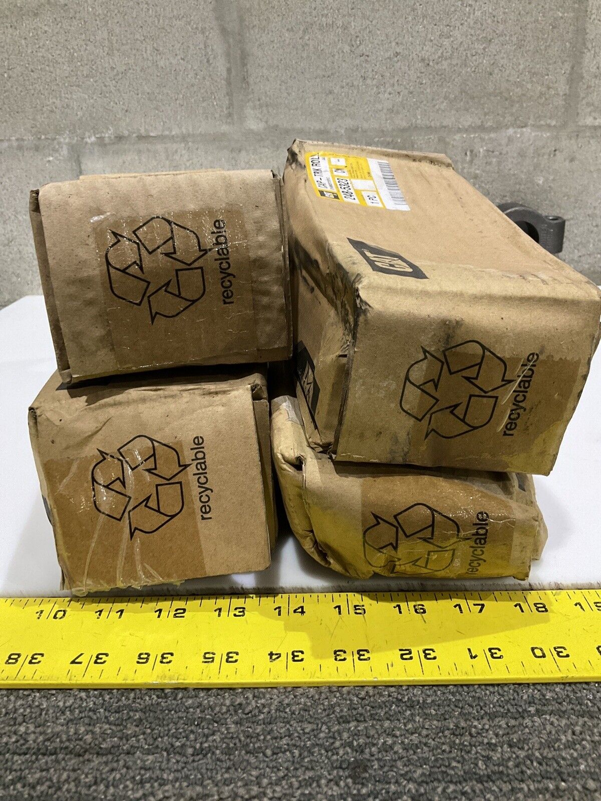 CAT 238-5323  CAP-TRK TRACK ROLLER END COLLAR 107 LOT OF 4