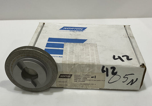 NORTON PT2768 GRIT 60/80 4” DIAMETER 1.26” BORE .571” GRINDING WHEEL