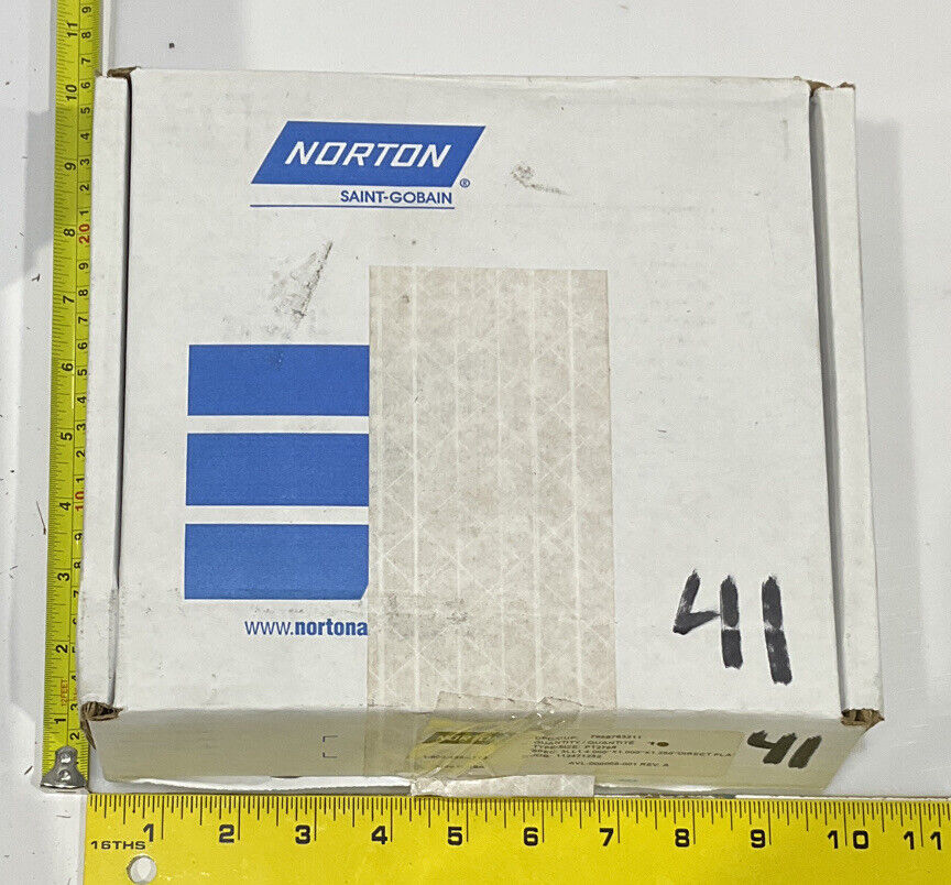 NORTON PT2768 GRIT 60/80 4” DIAMETER 1.26” BORE .571” GRINDING WHEEL