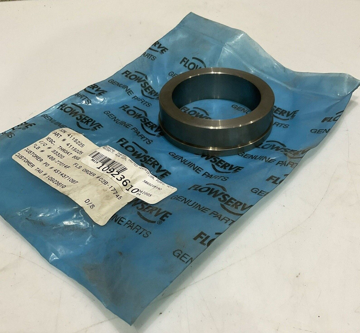 UNITED CENTRIFUGAL PUMP HD-3 A8398-7 THROAT BUSHING 678