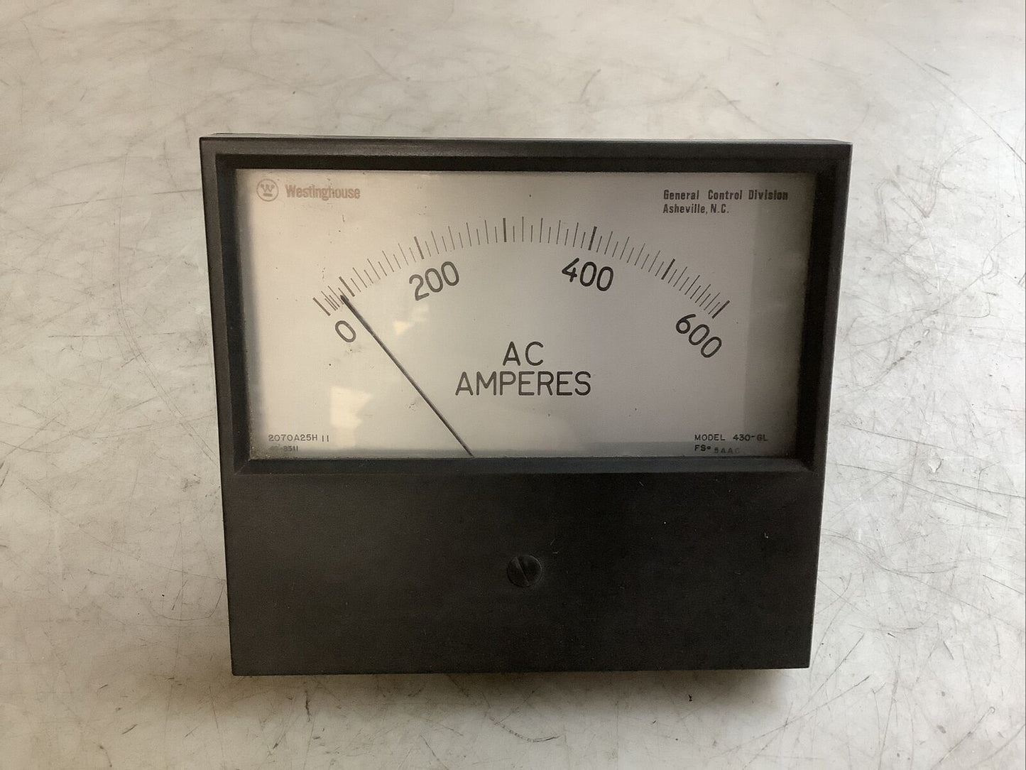 WESTINGHOUSE 430-GL PANEL METER 0-600A AC 678