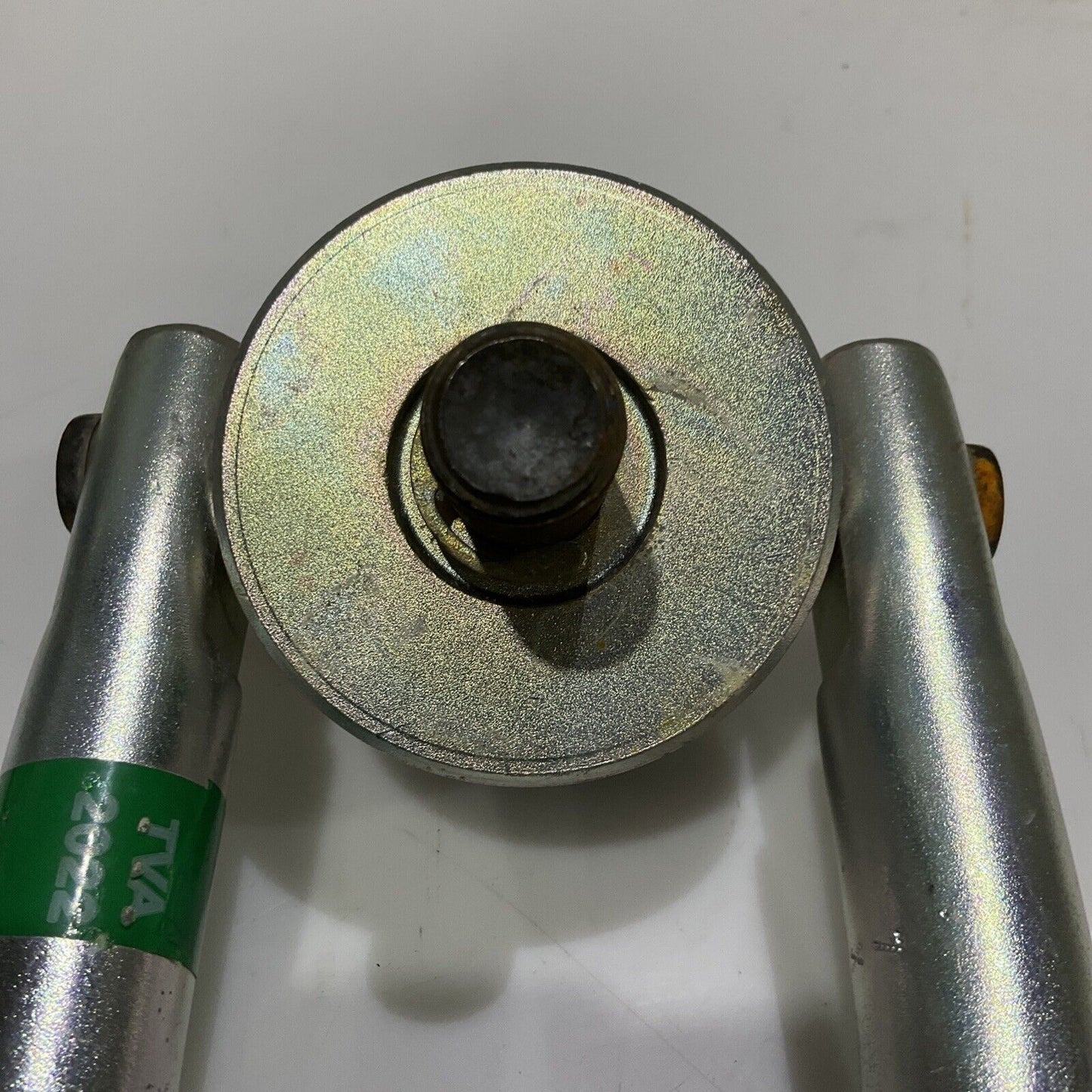 CROSBY CG F-3 7XK CE SWIVEL HOIST RING TORQUE 100 FT-LBS WLL 7000 LBS 107