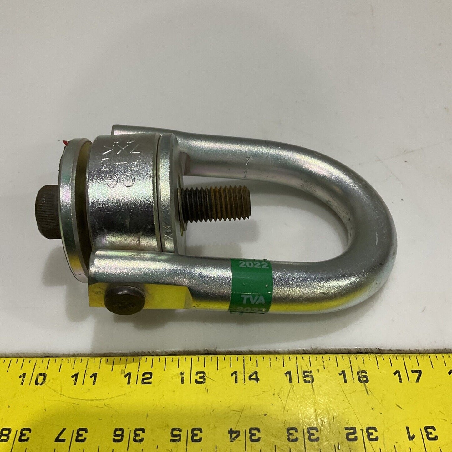 CROSBY CG F-3 7XK CE SWIVEL HOIST RING TORQUE 100 FT-LBS WLL 7000 LBS 107