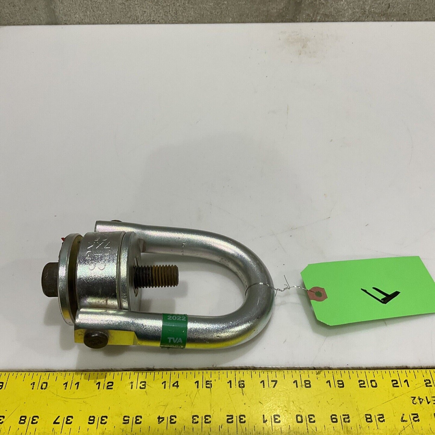 CROSBY CG F-3 7XK CE SWIVEL HOIST RING TORQUE 100 FT-LBS WLL 7000 LBS 107