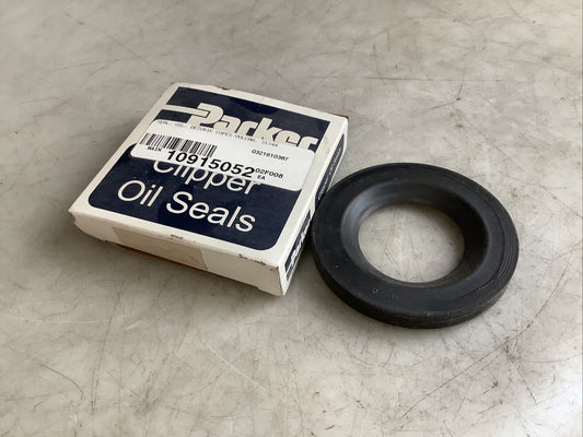 PARKER 4QTR09 9021 H1L5 CLIPPER OIL SEAL 9021-LPD 678