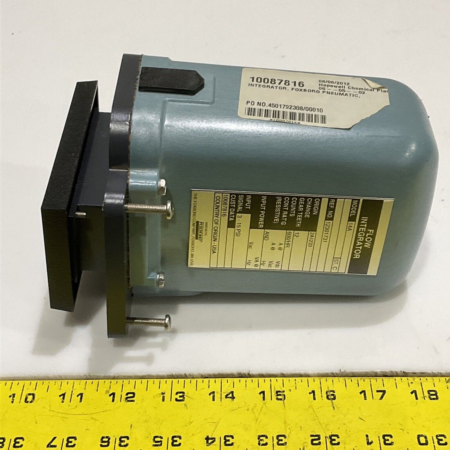 FOXBORO 14A 12301731 PNEUMATIC FLOW REGULATOR 555