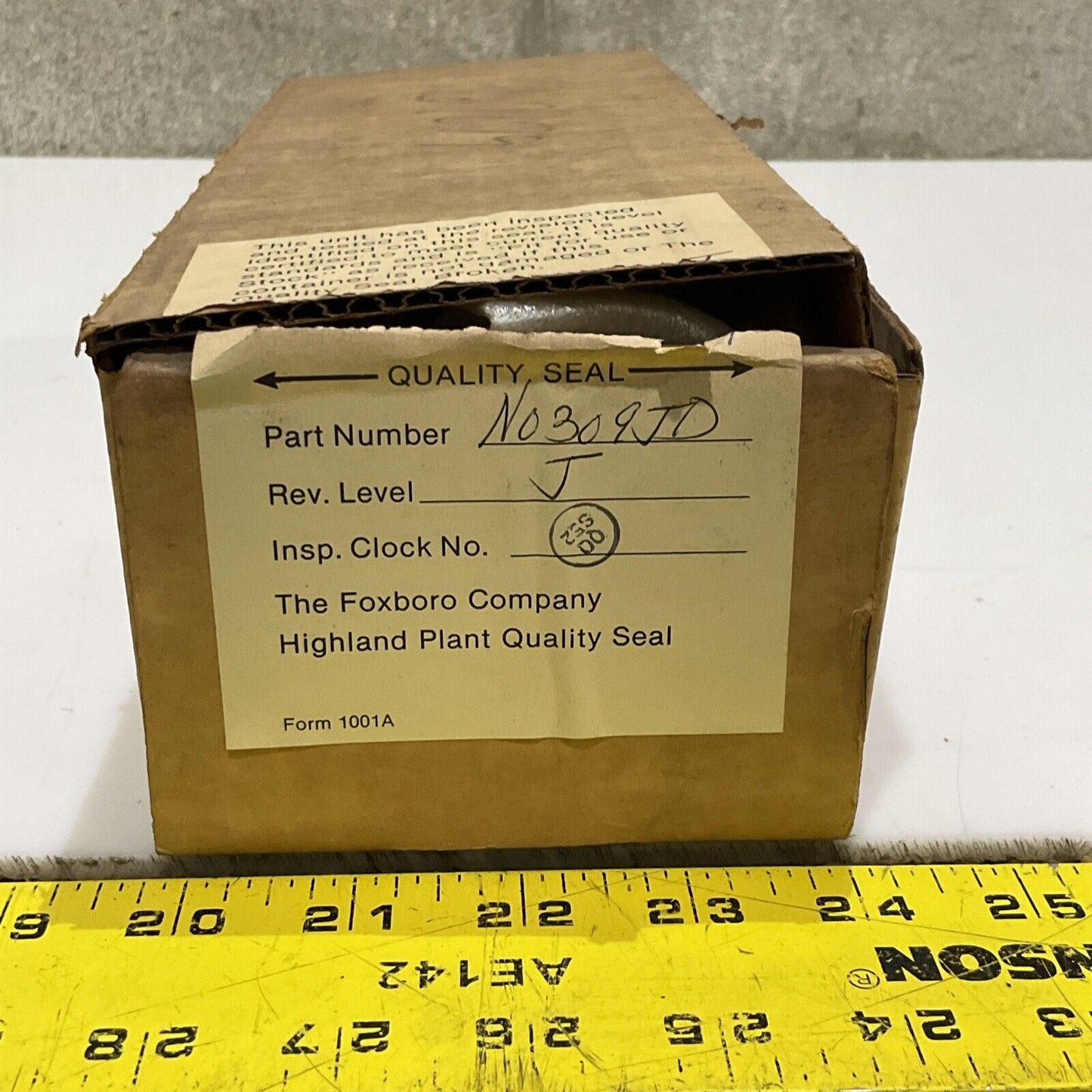 FOXBORO 2AX+DIO 88N-31943-1 N0309JD REV. LEVEL J SIGNAL DISTRIBUTION MODULE 555