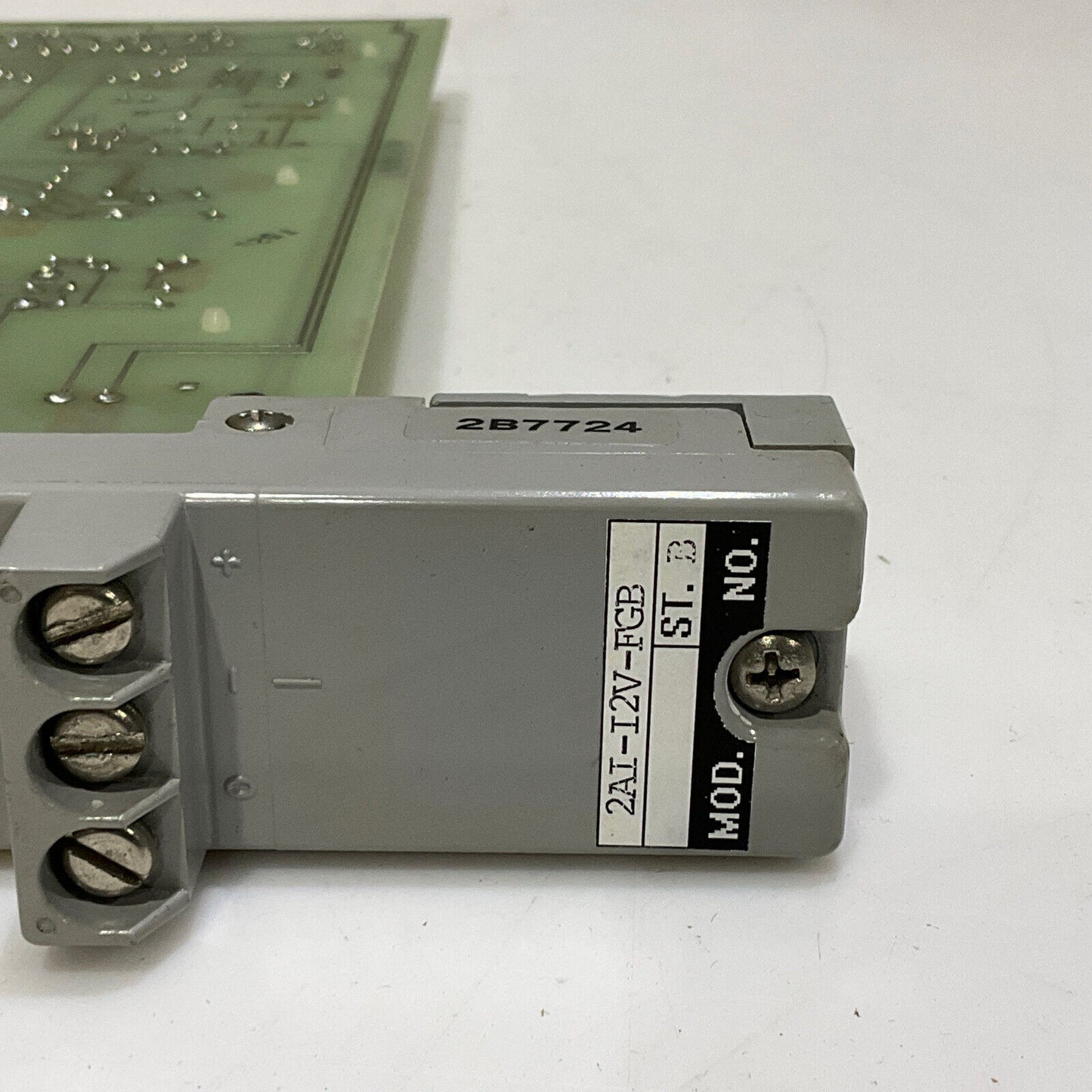 FOXBORO 2AI-I2V-FGB VOLTAGE CURRENT CONVERTER MODULE 555