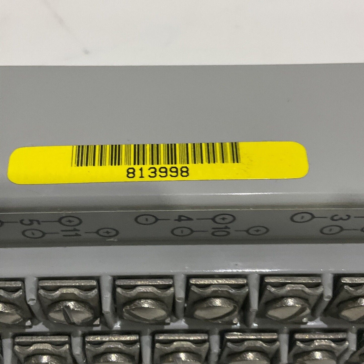 FOXBORO 2AX+DIO 88N-31943-1 N0309JD REV. LEVEL J SIGNAL DISTRIBUTION MODULE 555