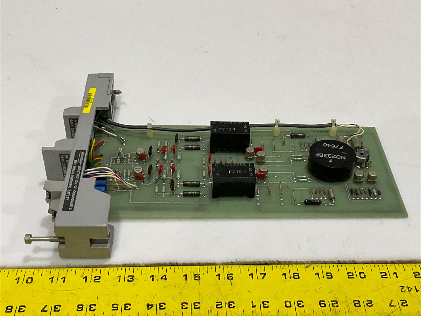 FOXBORO 2AI-I2V-FGB VOLTAGE CURRENT CONVERTER MODULE 555