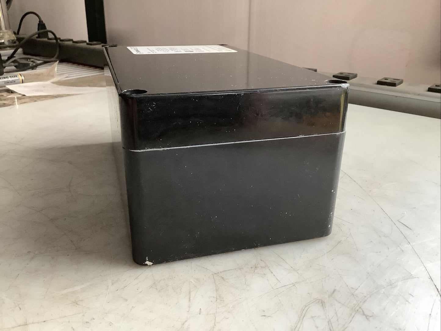 CHROMALOX UMC MULTIPLE ENTRY POWER CONNECTION BOX 678