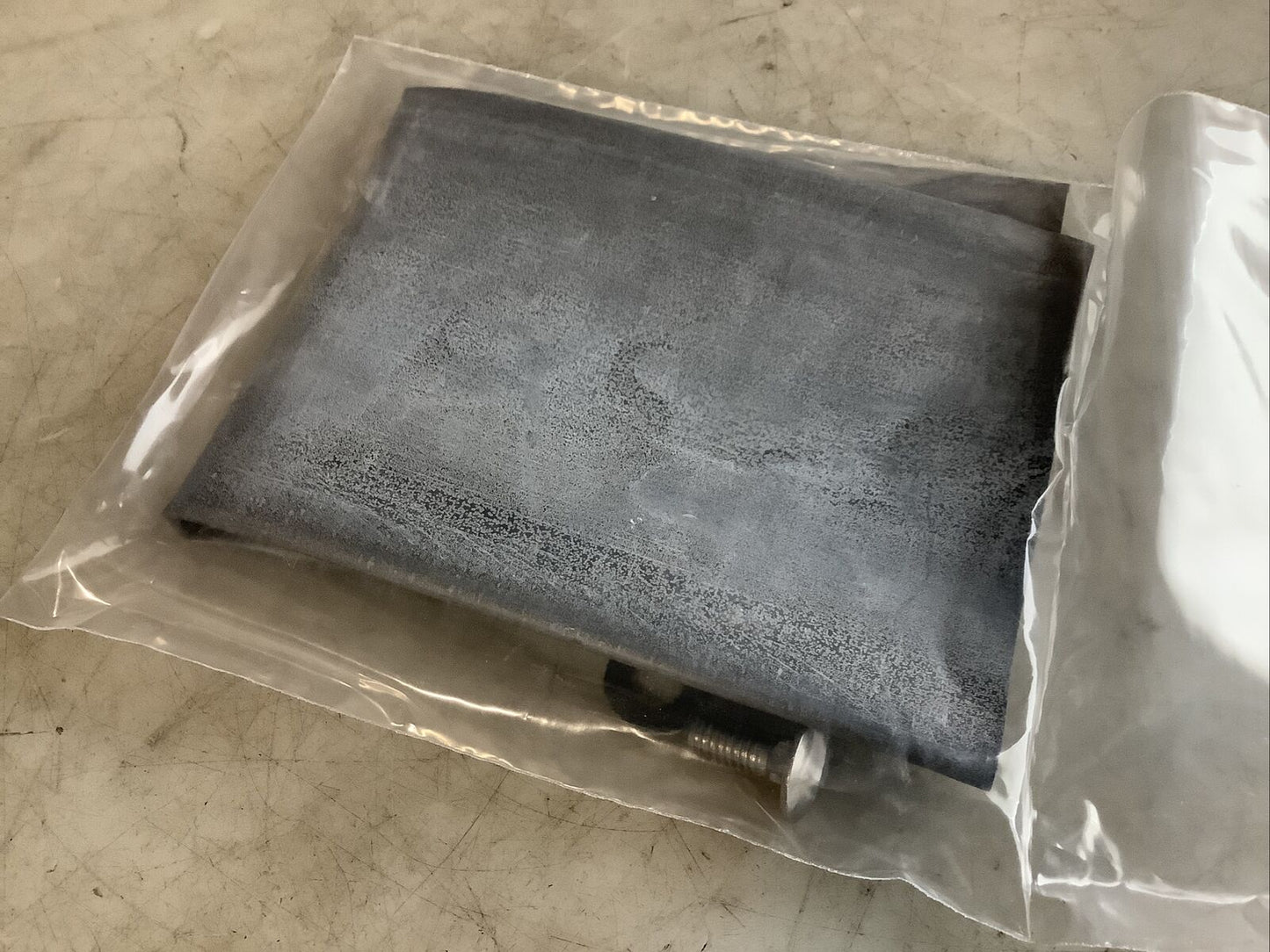 CONDUCTIX XA-33796B END COVER ASSEMBLY 1000/1500A SIZE A 1:4 SCALE 678