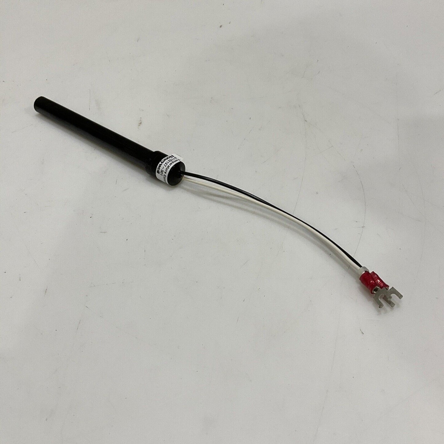 HONEYWELL 31152137-501 MEREDIAN TEMPERATURE COMPENSATOR PROBE 002-00482 555