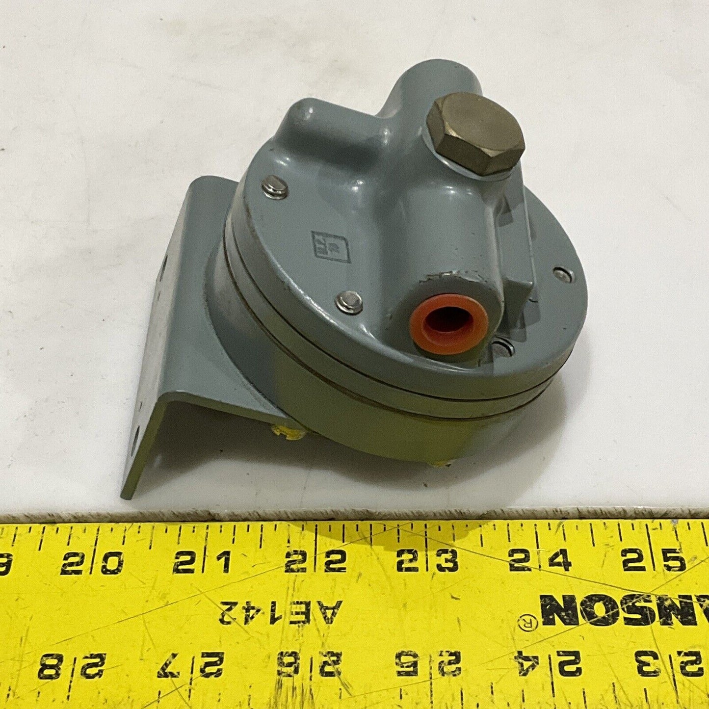 MOORE MODEL 61 F B/M 7200S11 BOOSTER RELAY U.S PAT 2,501,957 555
