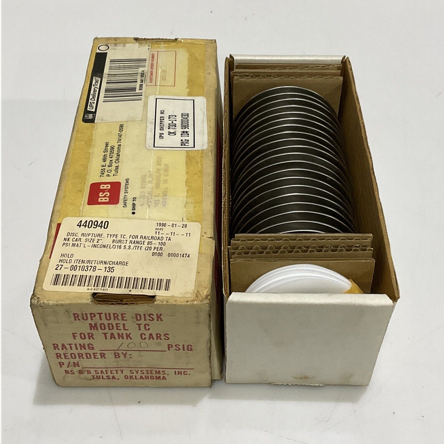 BS&S MODEL TC ST-0-0005-000 RUPTURE DISK 100 PSIG SIZE 2 IN 555