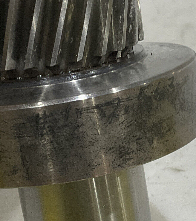 1404920-103-A 505 TURBINE WHEEL SHAFT 678