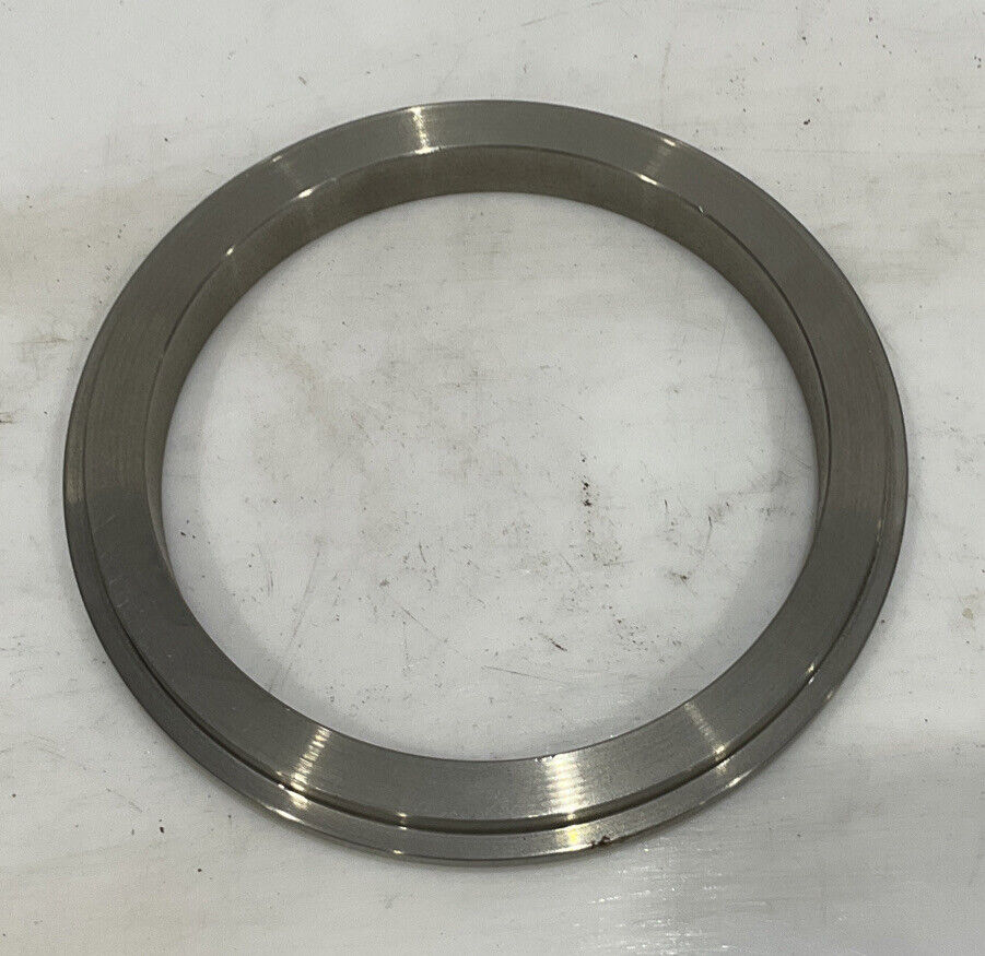 UNION PUMPS CO 847B0189103E22100 BUSHING THROAT 6 1/2”