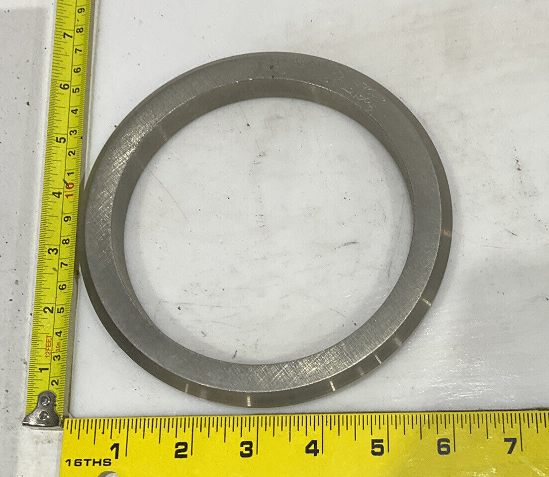 UNION PUMPS CO 847B0189103E22100 BUSHING THROAT 6 1/2”