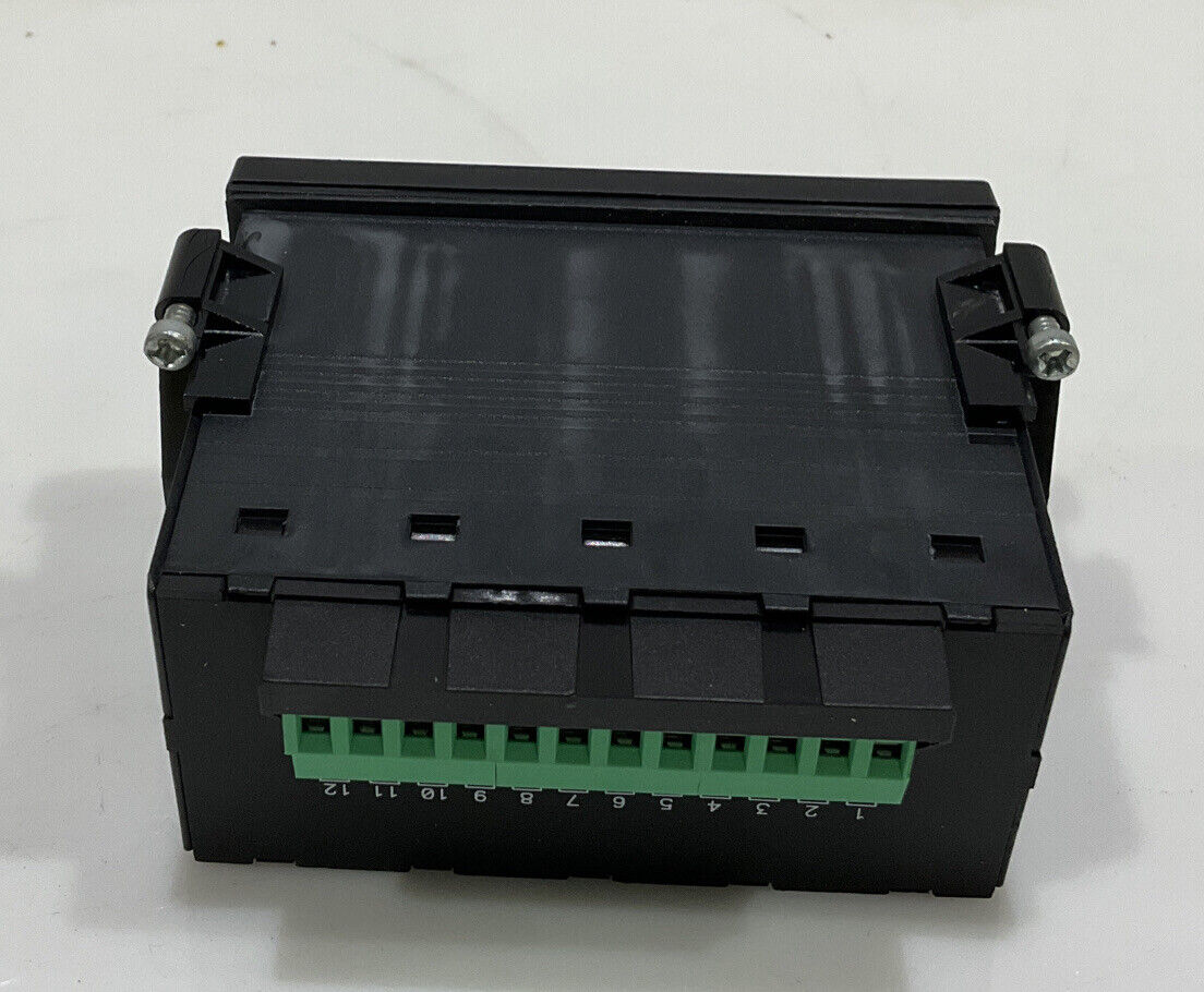 SIMPSON F35-1-46-0 FALCON F35 SERIES DIGITAL PANEL METER INPUT 5 A AC 120VAC