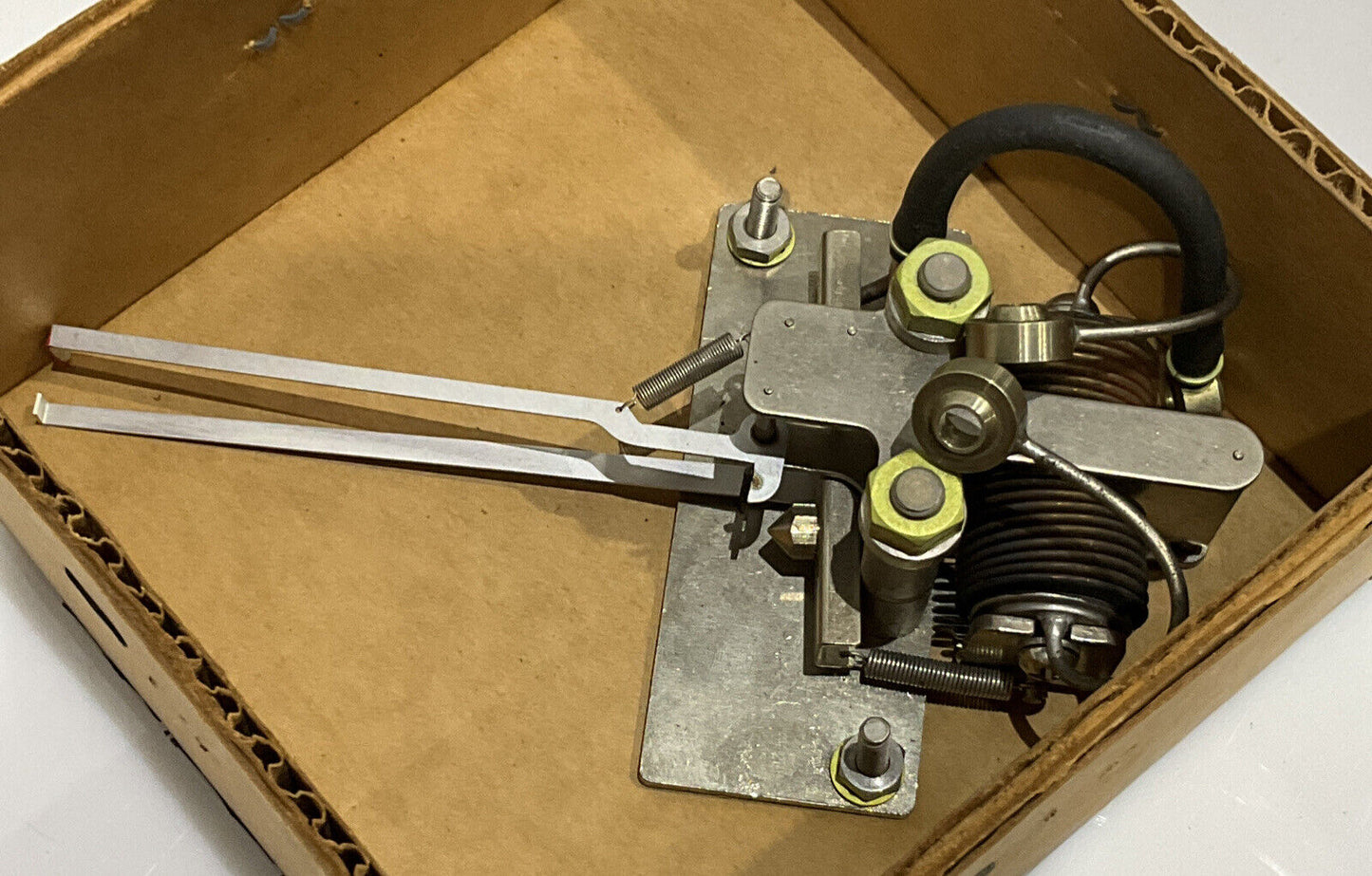 FOXBORO CONTROL UNIT ASSEMBLY C123BT 9P11829A 555
