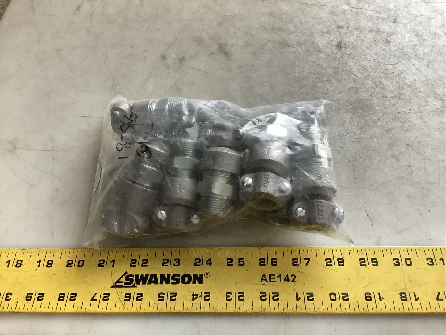 THERMON 18-SXG POWER CONNECTION GLAND 555 - QTY 11