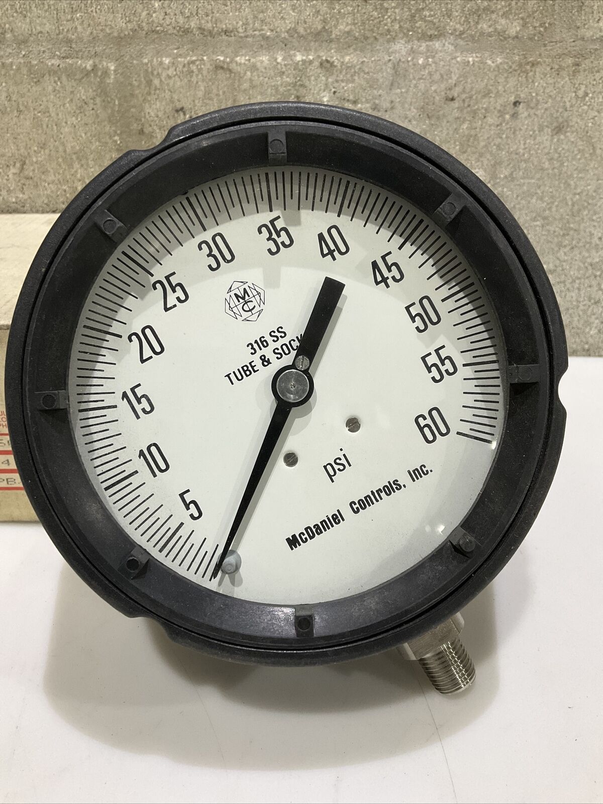 MCDANIELS CONTROLS MPB/SAC GAUGE  0+60 PSI 1/4 NPT 476