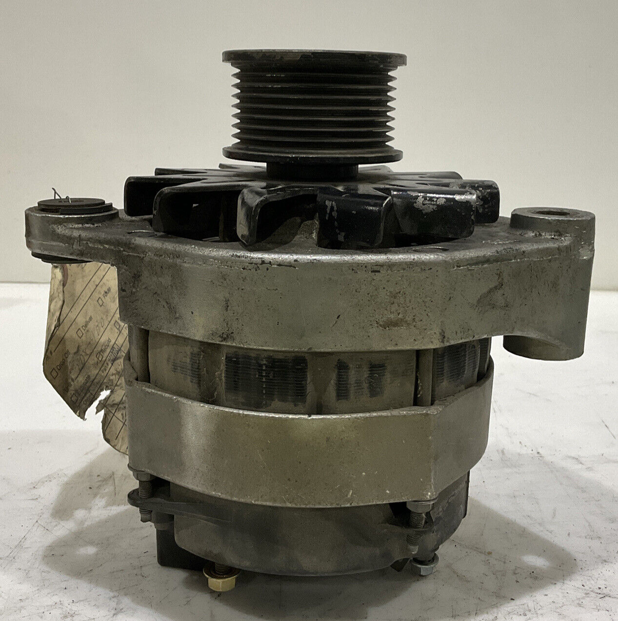 HUGO 13 0372 ALTERNATOR 28V VALEO 02469523 60A