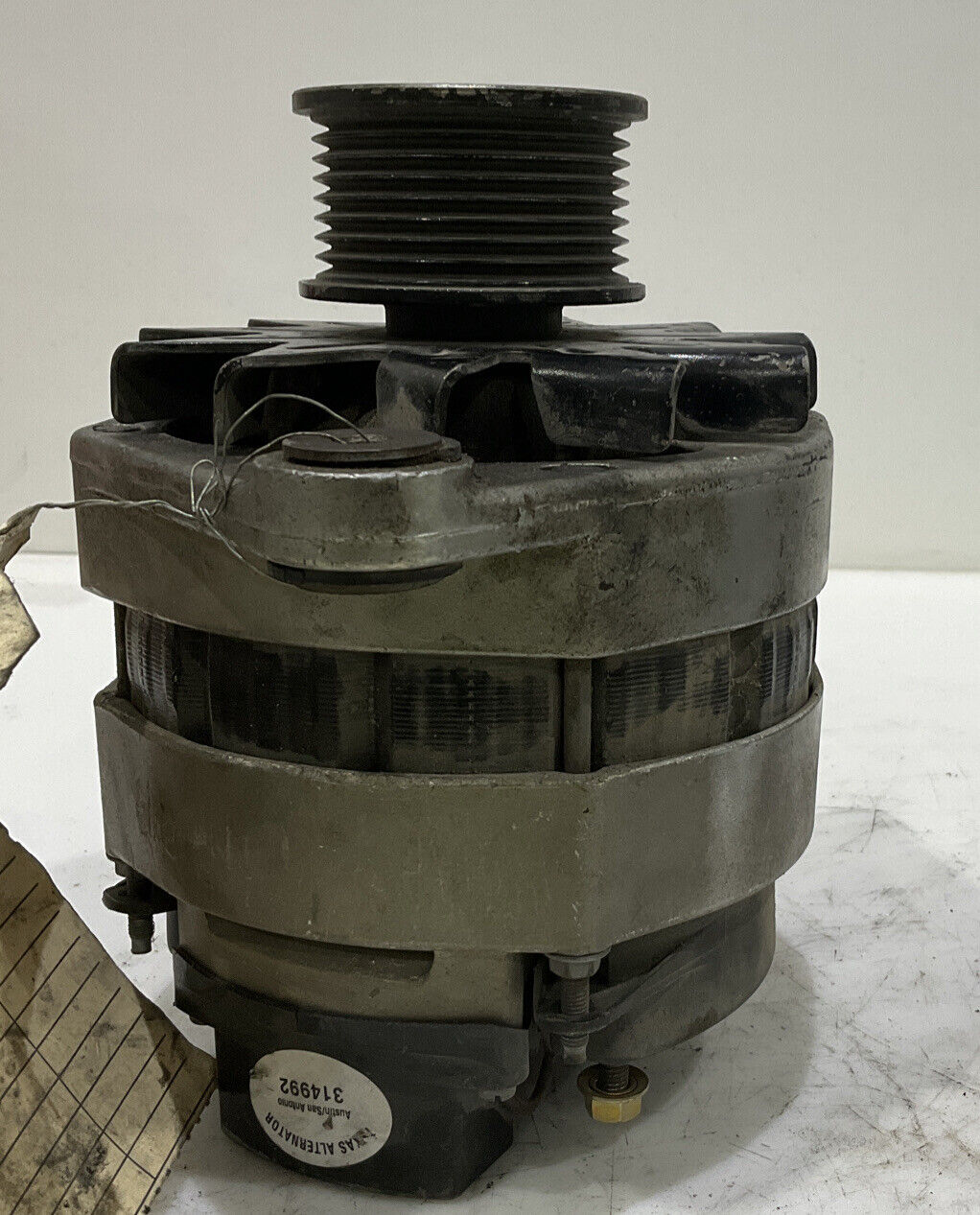 HUGO 13 0372 ALTERNATOR 28V VALEO 02469523 60A