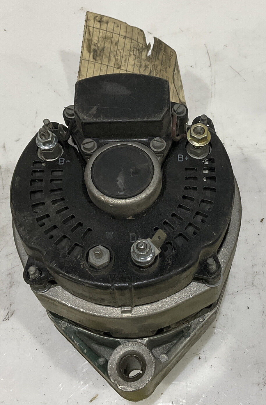 HUGO 13 0372 ALTERNATOR 28V VALEO 02469523 60A