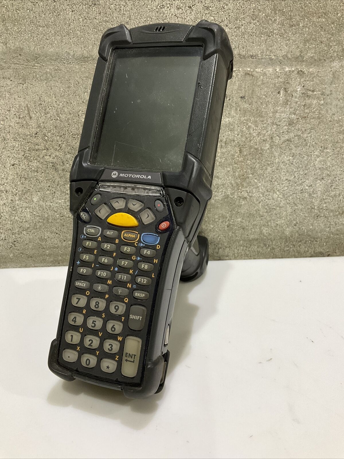 SYMBOL MOTOROLA MC9090-GJ0HBFGA2WR LONGRANGE LASER CE BARCODE SCANNER