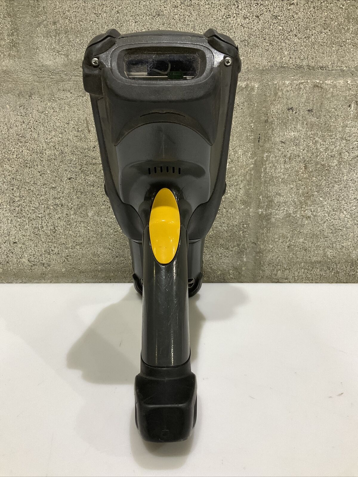 SYMBOL MOTOROLA MC9090-GJ0HBFGA2WR LONGRANGE LASER CE BARCODE SCANNER