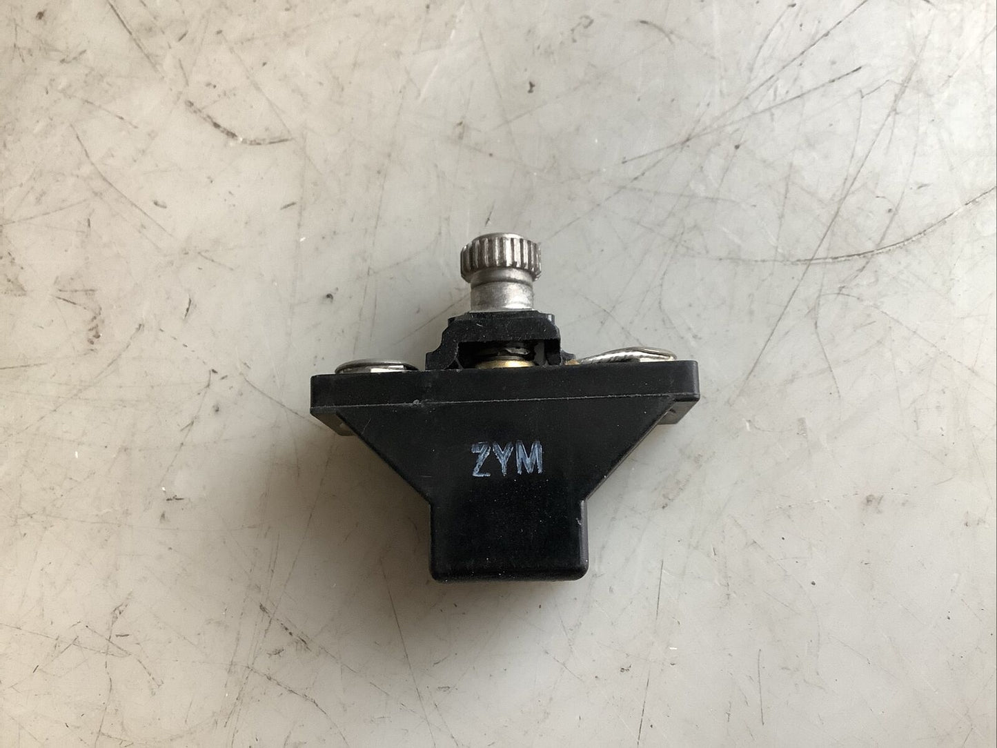 ALLEN BRADLEY W29 HEATER ELEMENT 476 - QTY 8