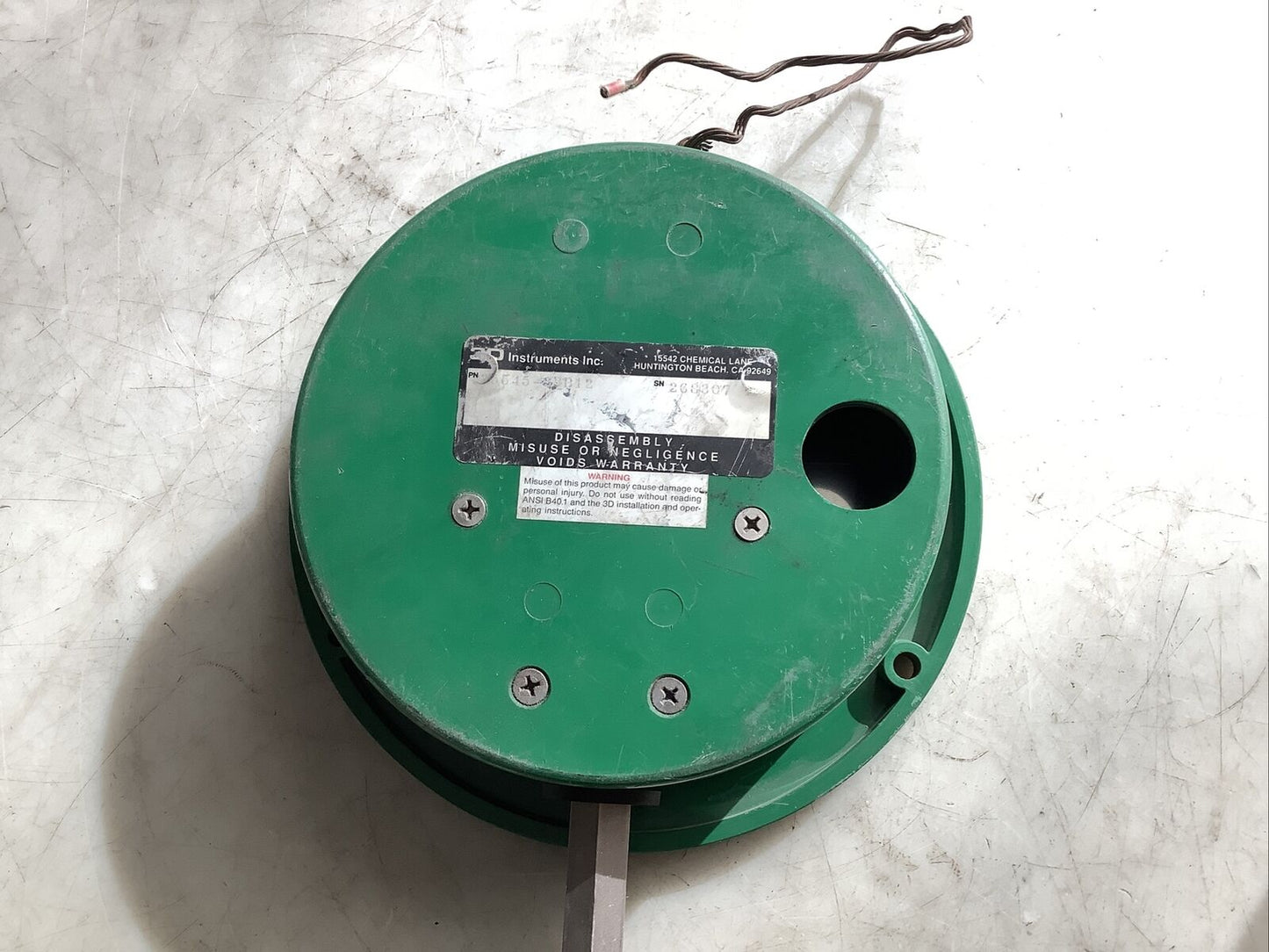 3D INSTRUMENTS CO. 545-23A PRESSURE GAUGE 0-100PSI 476
