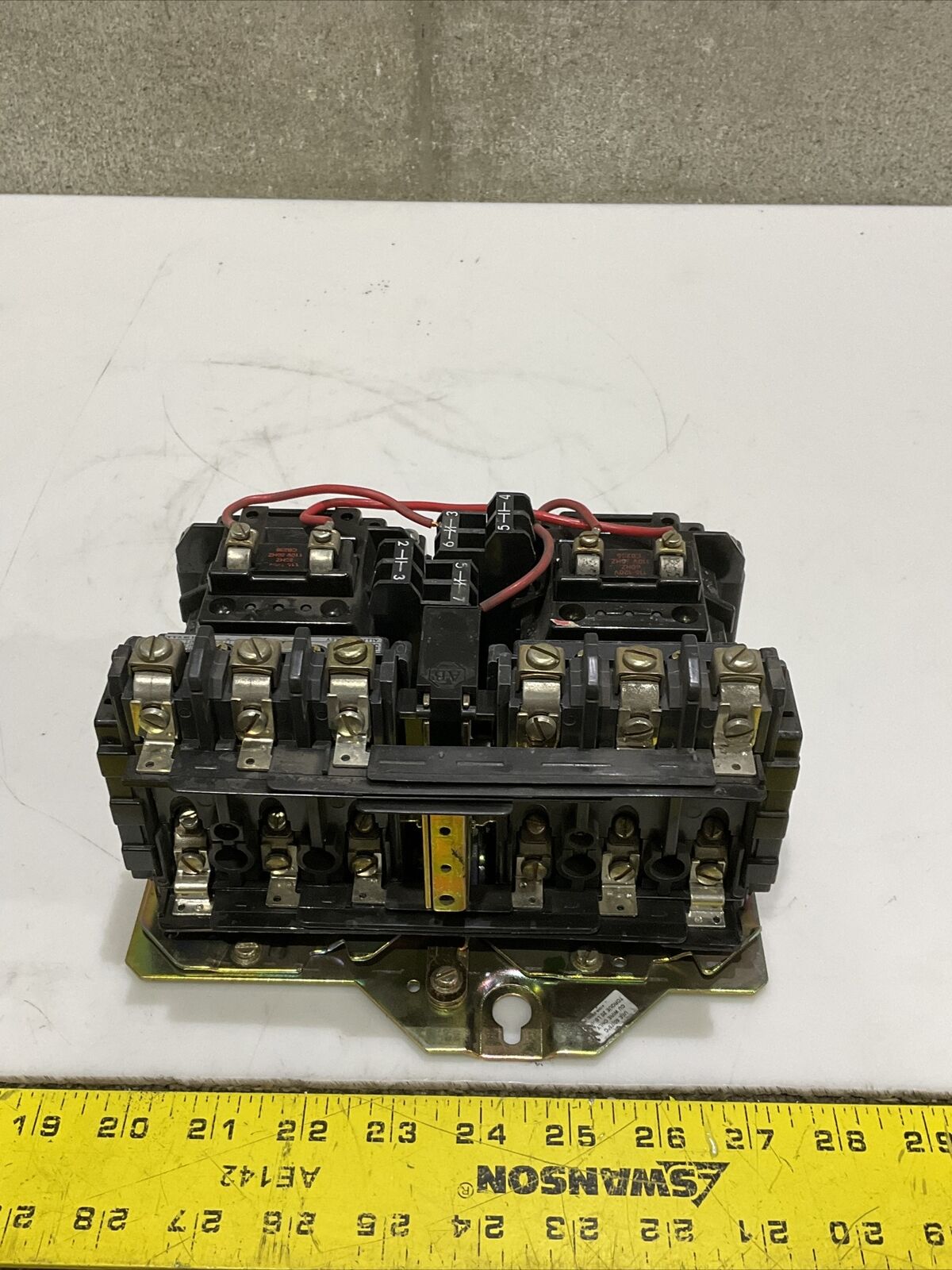 ALLEN BRADLEY 505-A0D REVERSING STARTER 476