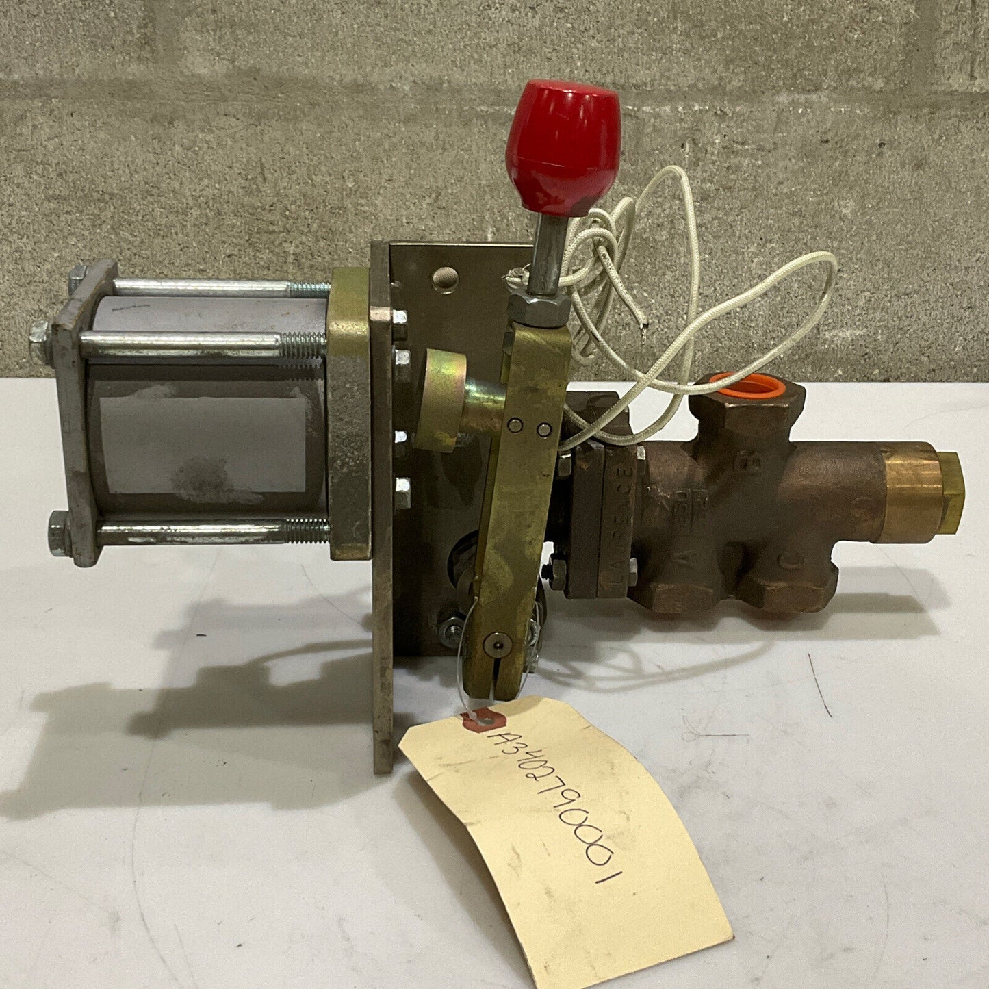 LAURENCE 3402WA79DC SOLENOID VALVE 125 DC FORM “M” 125 PSI AIR 476