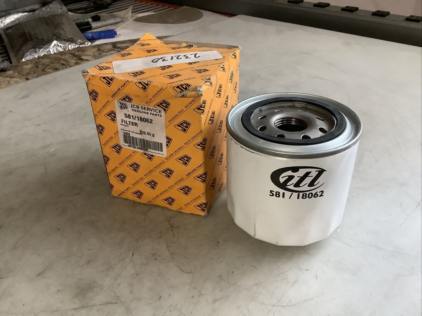 JCB 581/18062 HYDRAULIC FILTER 476