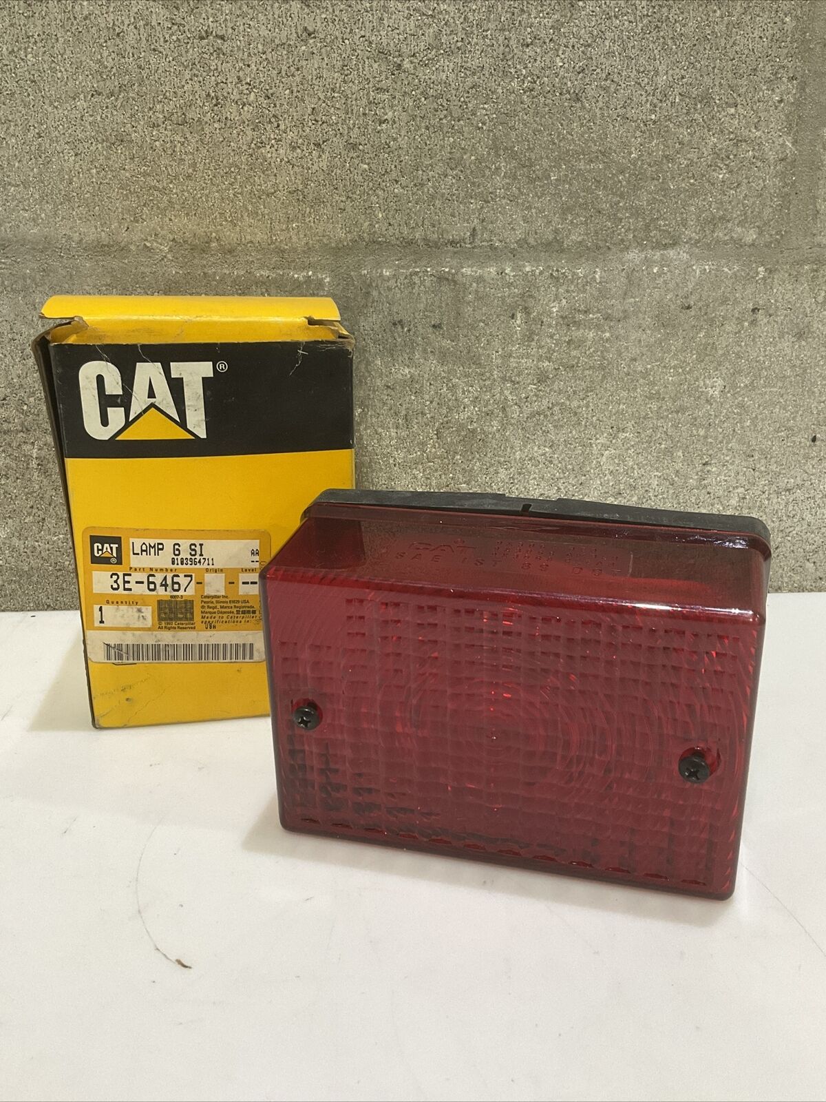 CAT 3E-6467 LAMP G SIGNAL  476